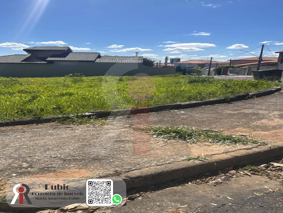Terreno em Jardim Pagliato · cód 323