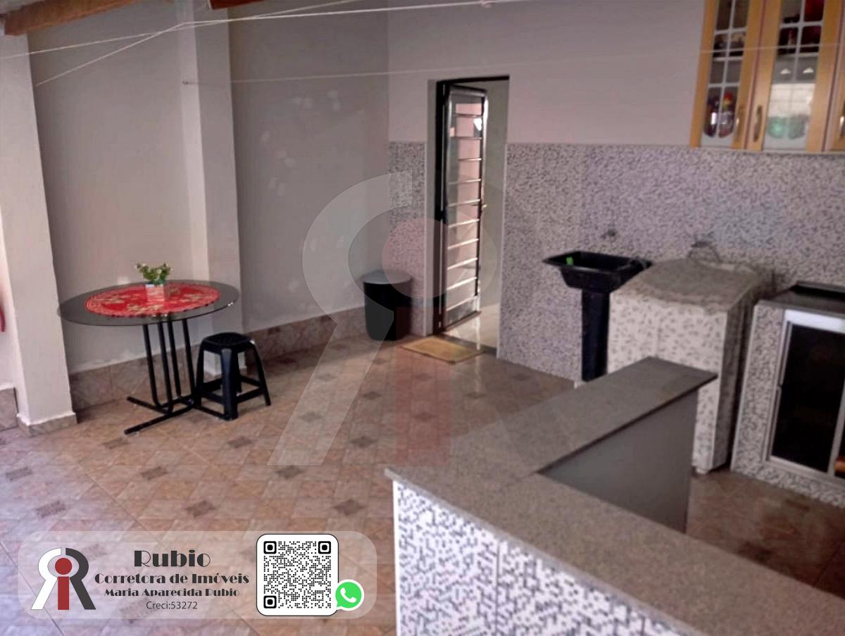 Casa em Jardim Santa Lúcia · cód 380