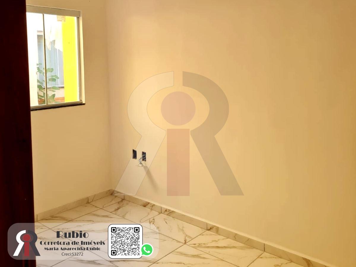 Casa em Jardim Santa Madre Paulina · cód 496
