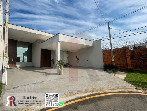 Casa em Condomínio em Condomínio Horto florestal 