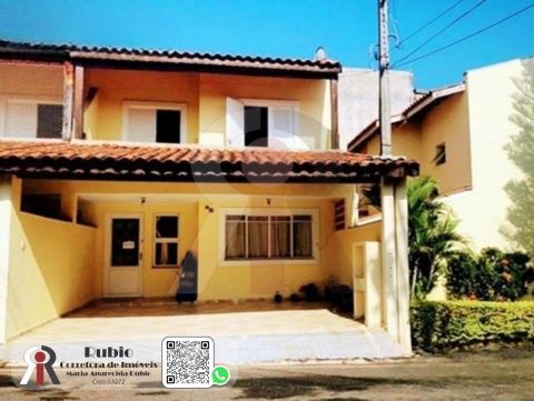 Casa em Condomínio Morada do Sol