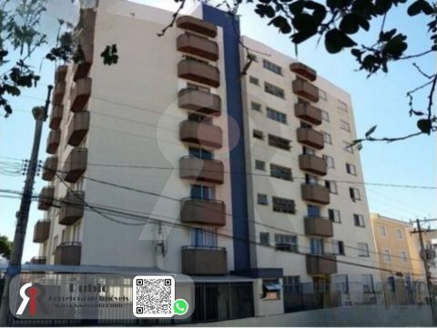 Apartamento em Jardim Faculdade