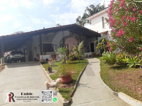 Casa em Jardim Bandeirantes
