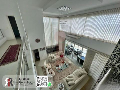Casa em Condominio Village Castelo